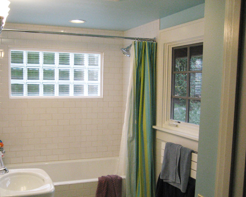 A bathroom remodel to fit a family of 5