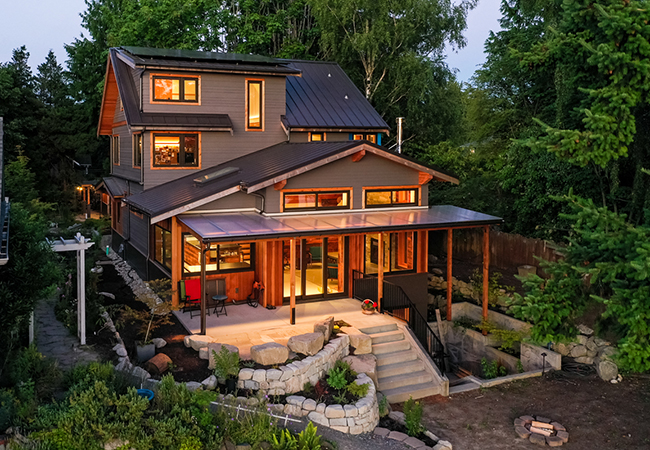 exterior view of west seattle custom home